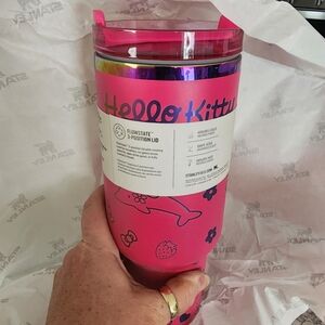 New In Box Stanley 40 Oz Tumbler